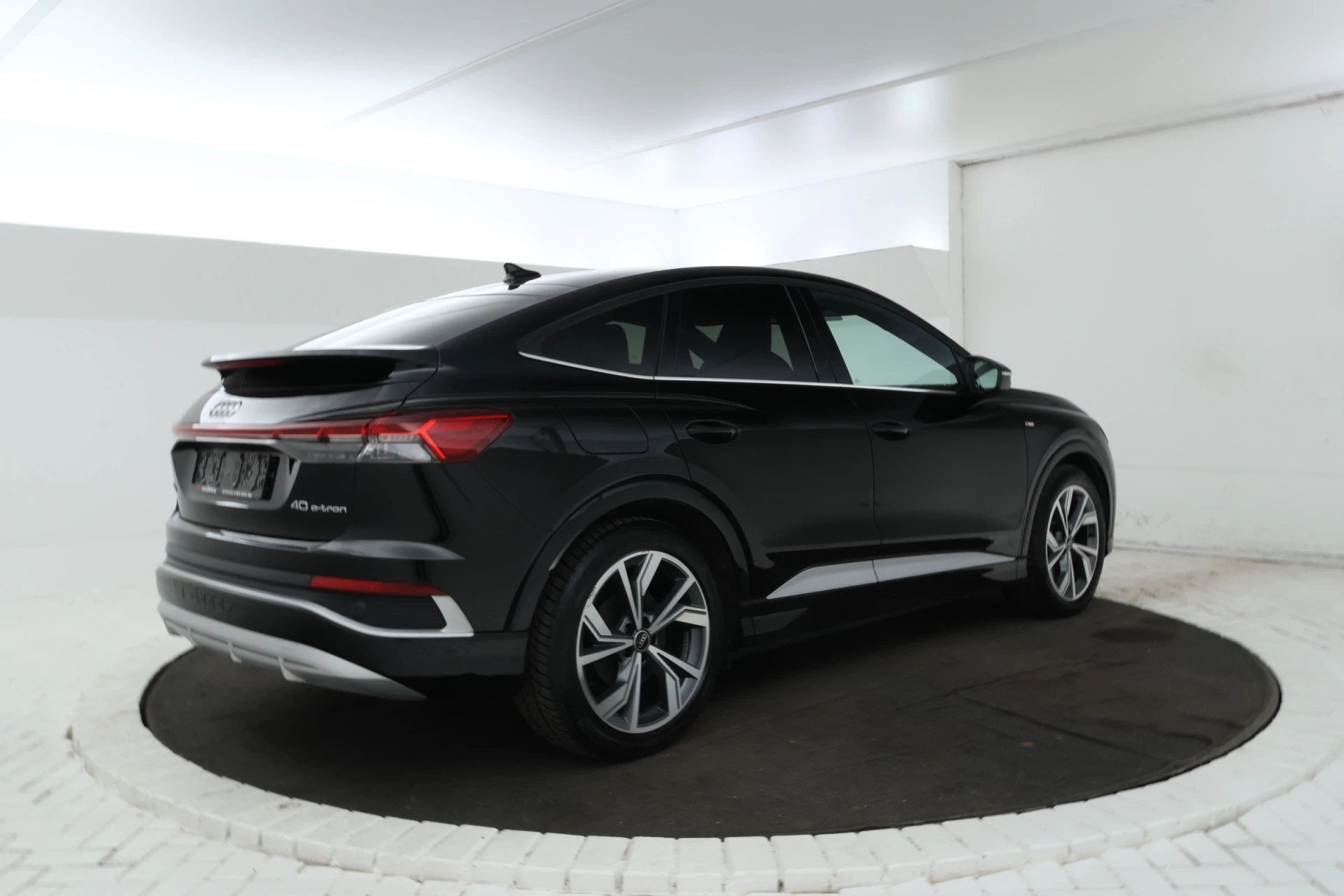 Hoofdafbeelding Audi Q4 Sportback e-tron