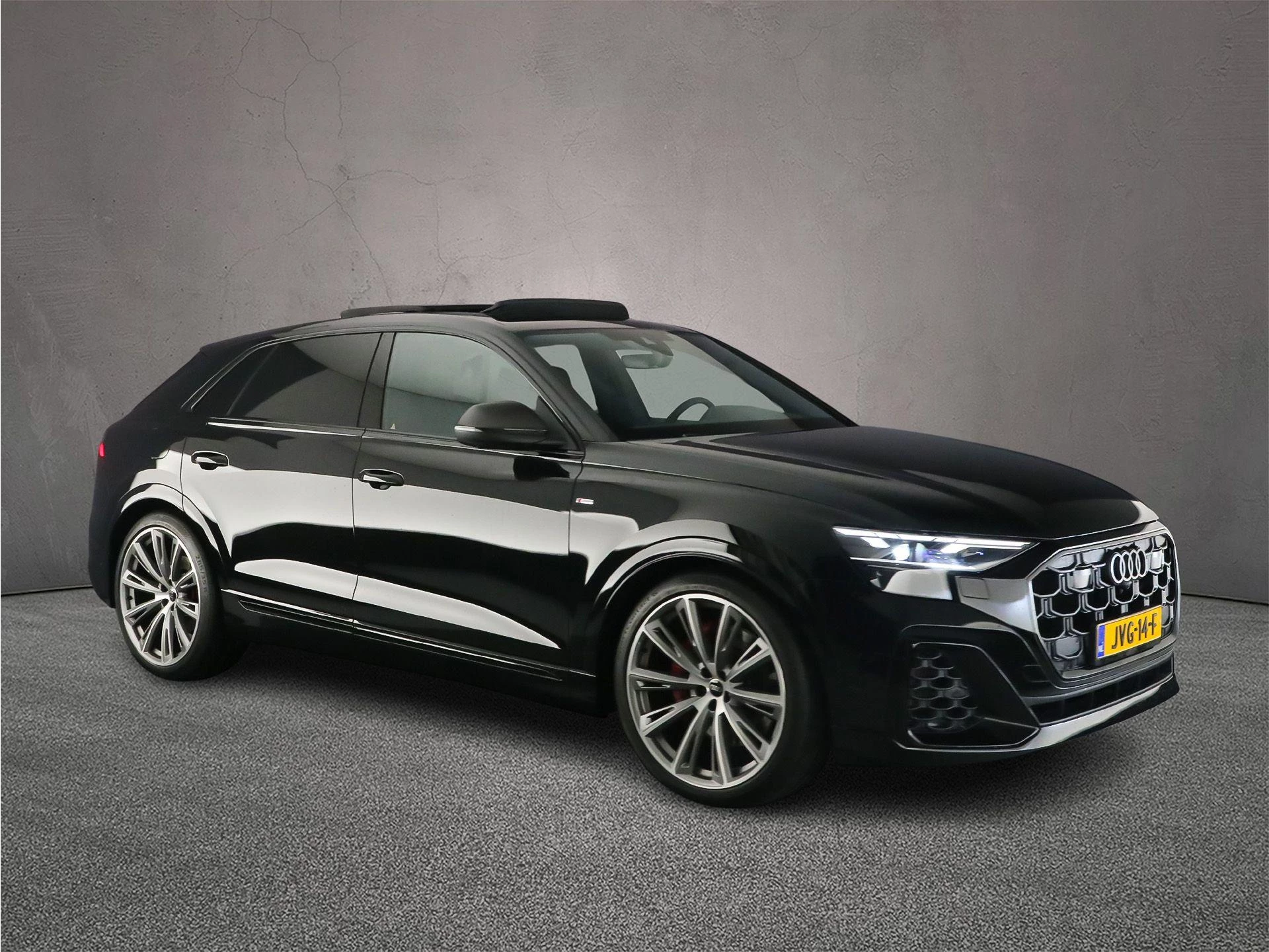 Hoofdafbeelding Audi Q8