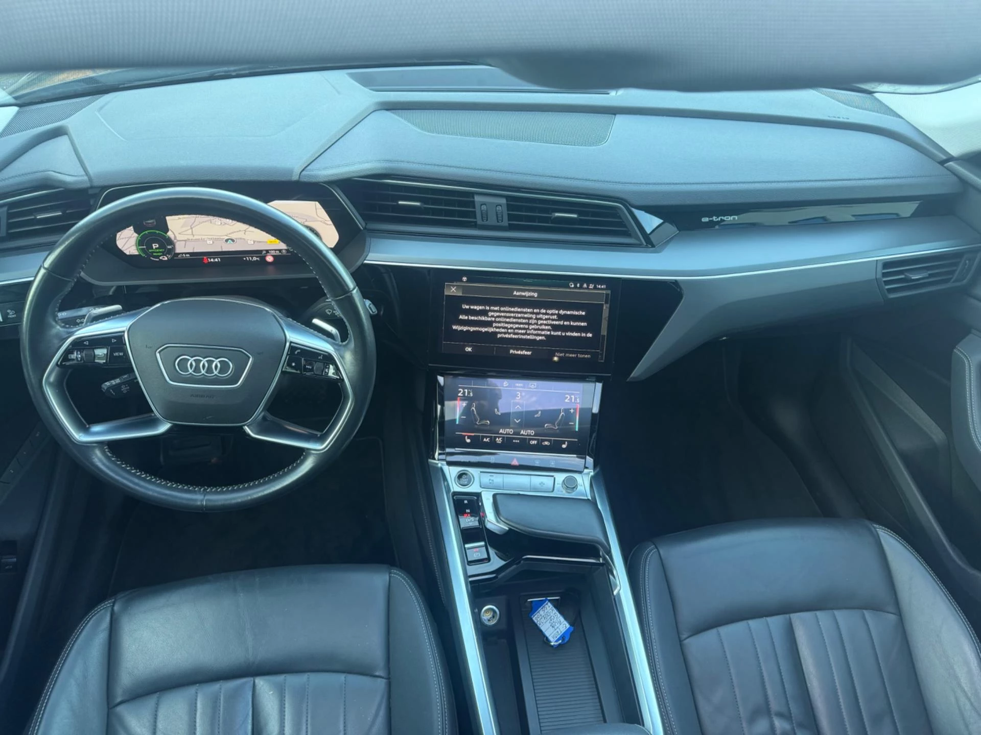 Hoofdafbeelding Audi e-tron