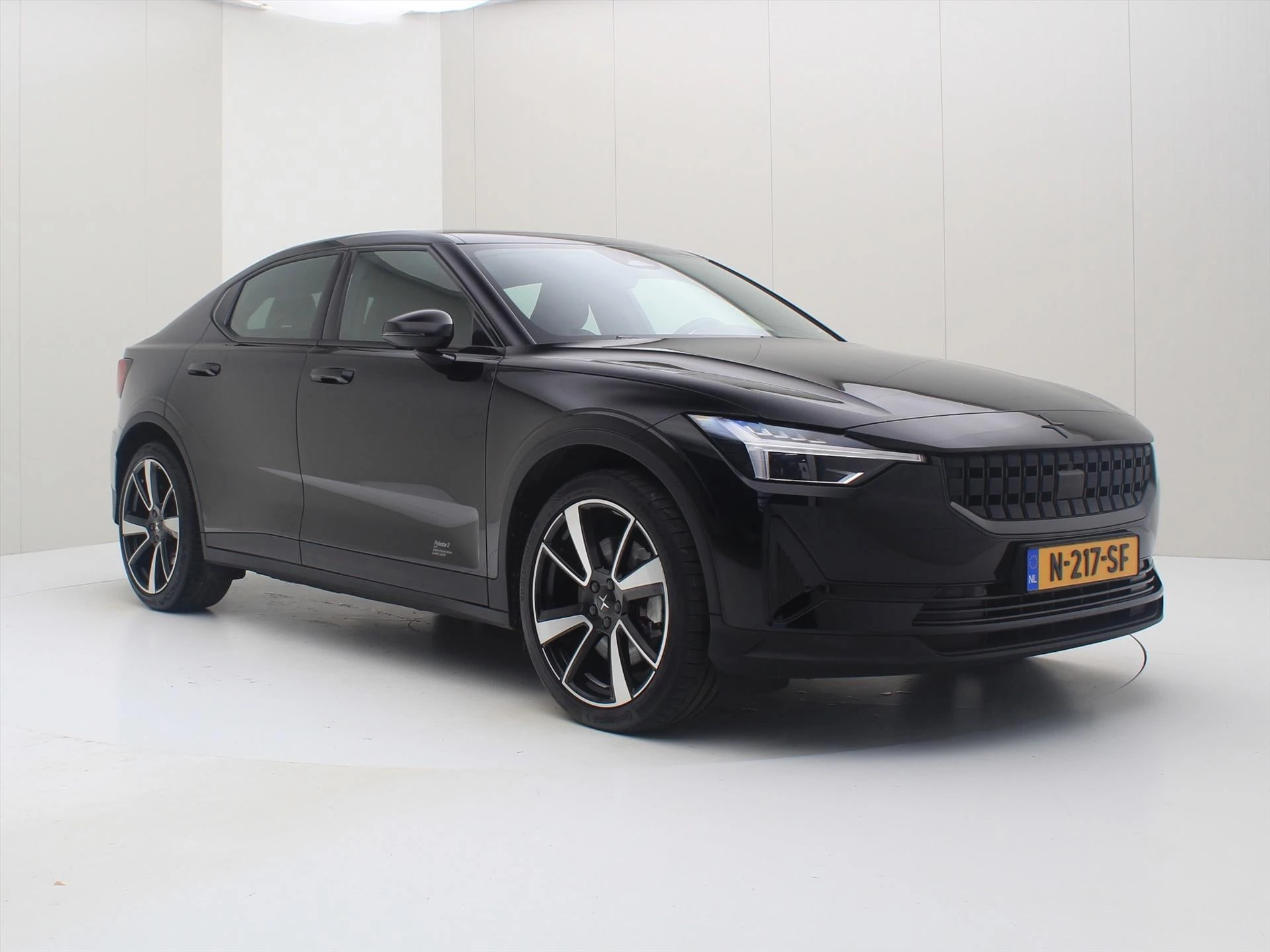 Hoofdafbeelding Polestar 2