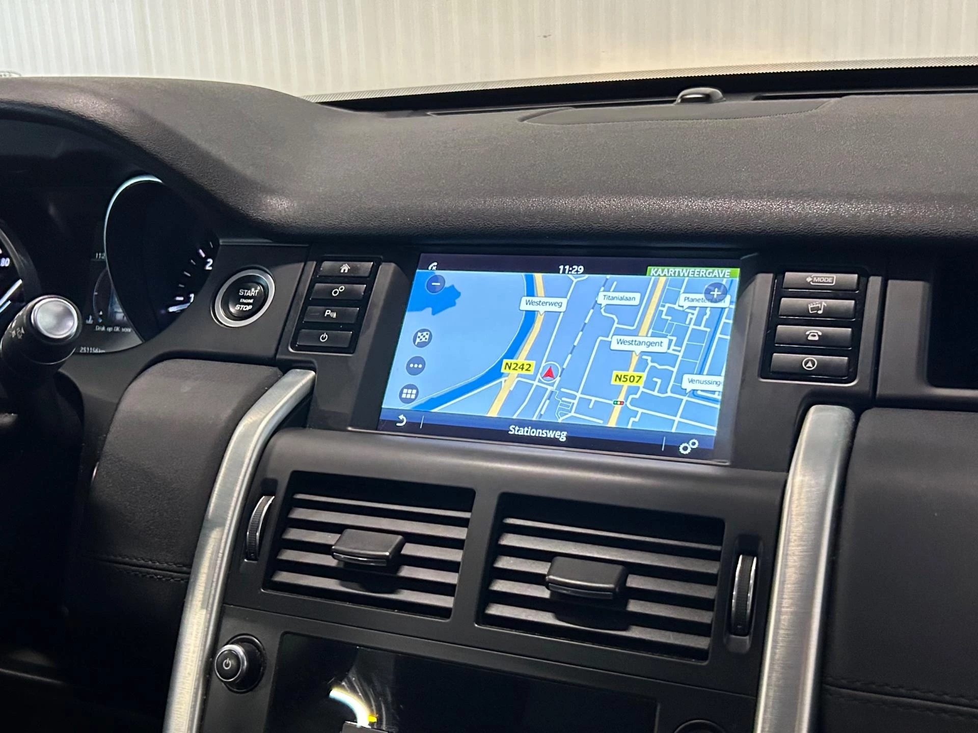 Hoofdafbeelding Land Rover Discovery Sport