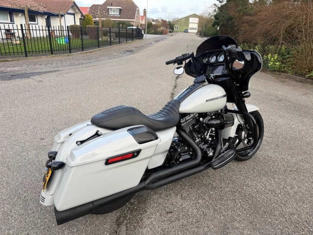 Hoofdafbeelding Harley-Davidson Street Glide