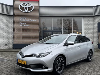 Toyota Auris Touring Sports 1.8 HYBRID ASPIRATION NAVI STOELVERW AFN-TREKHAAK CAMERA ALL SEASON LM-VELGEN BLUETOOTH CRUISE