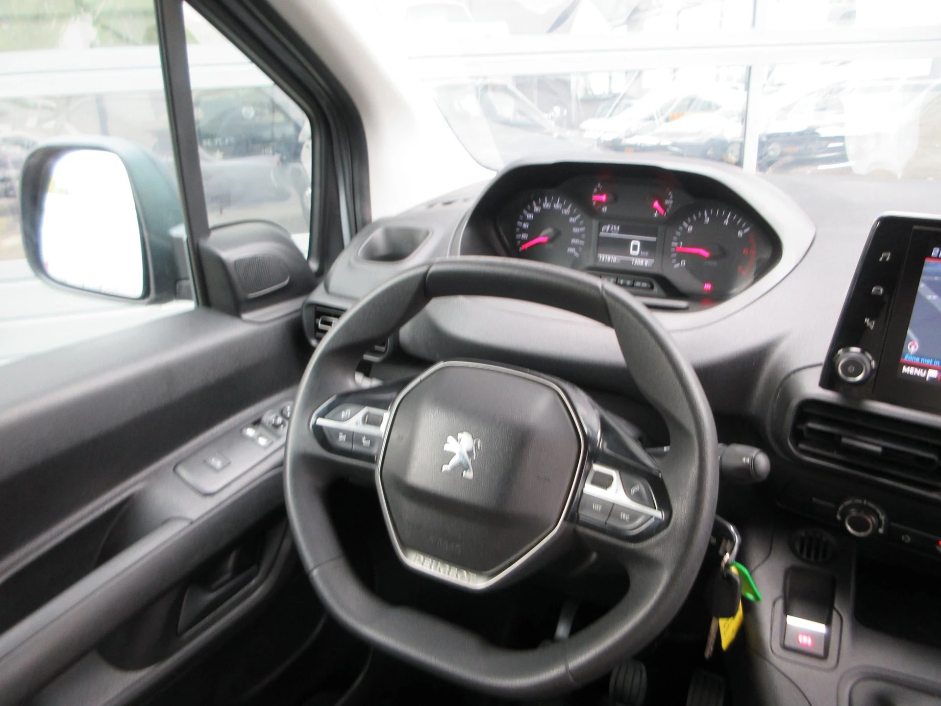 Hoofdafbeelding Peugeot Partner