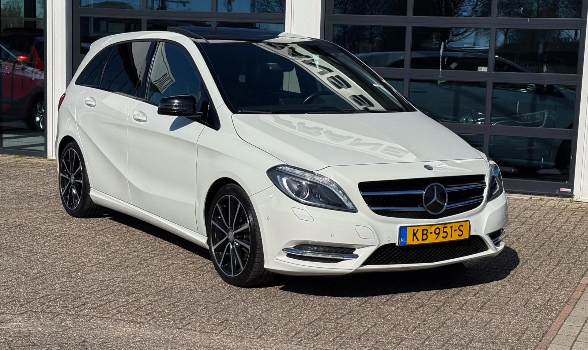 Hoofdafbeelding Mercedes-Benz B-Klasse