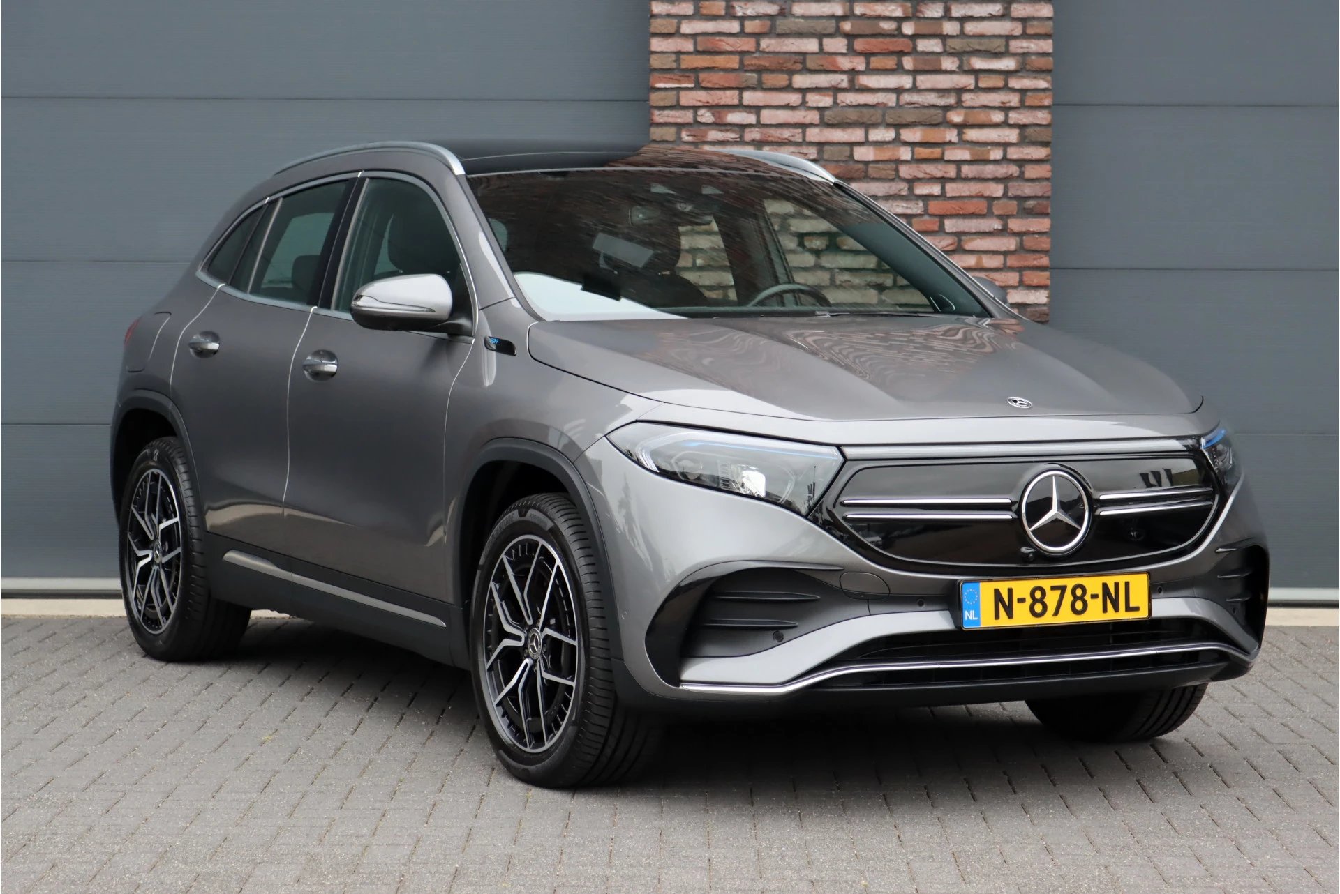 Hoofdafbeelding Mercedes-Benz EQA