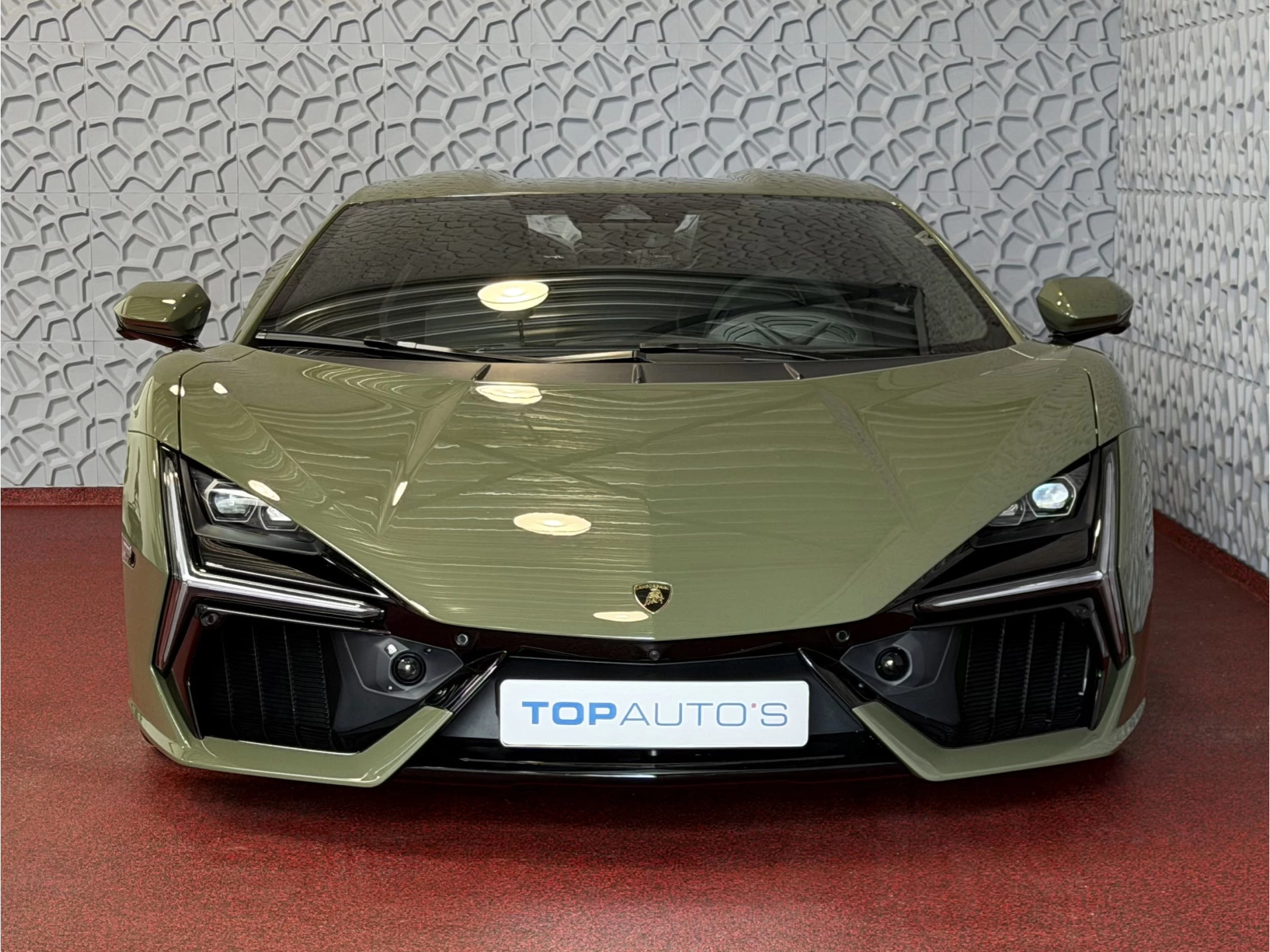 Hoofdafbeelding Lamborghini Revuelto