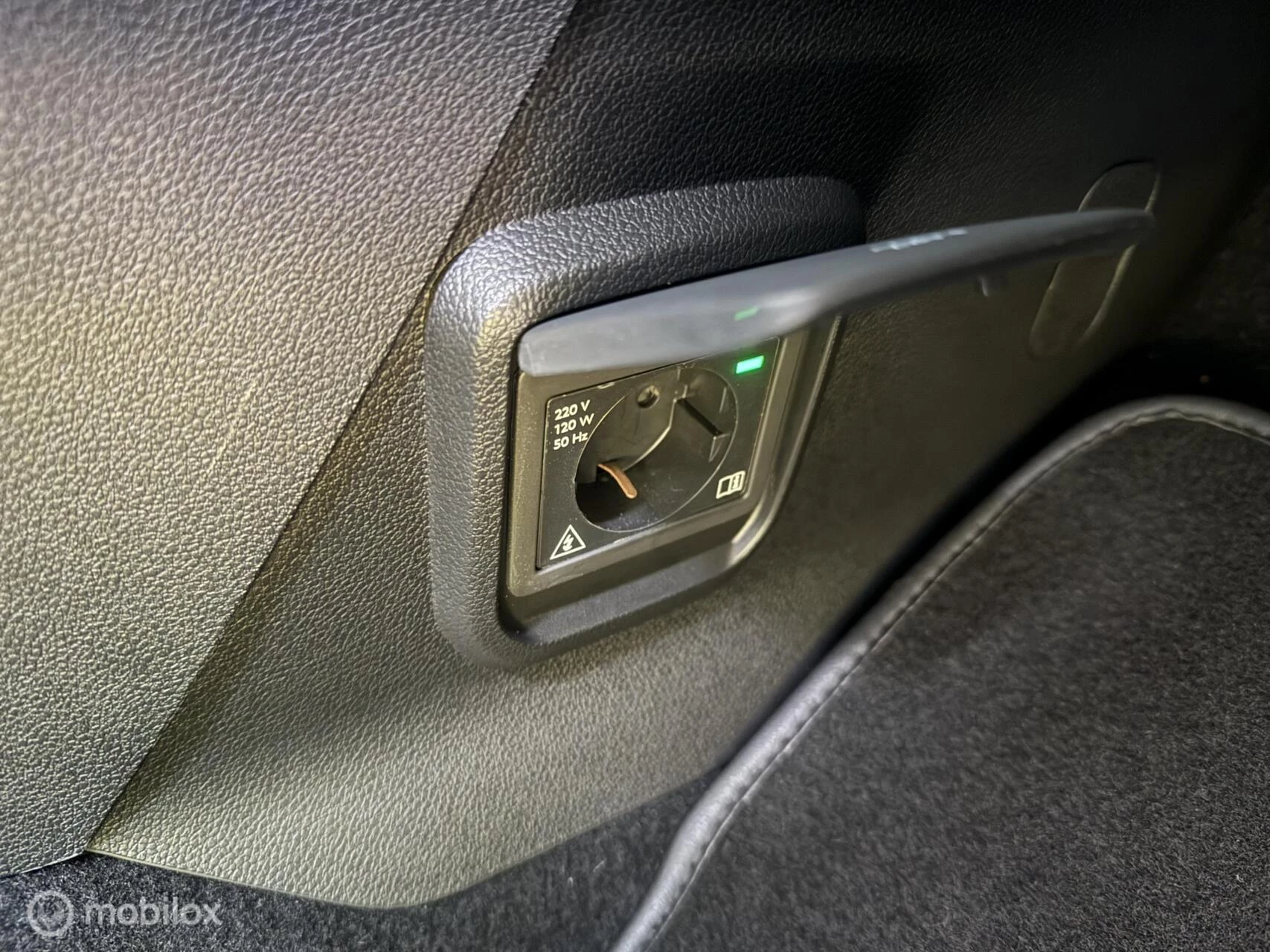 Hoofdafbeelding Peugeot Rifter