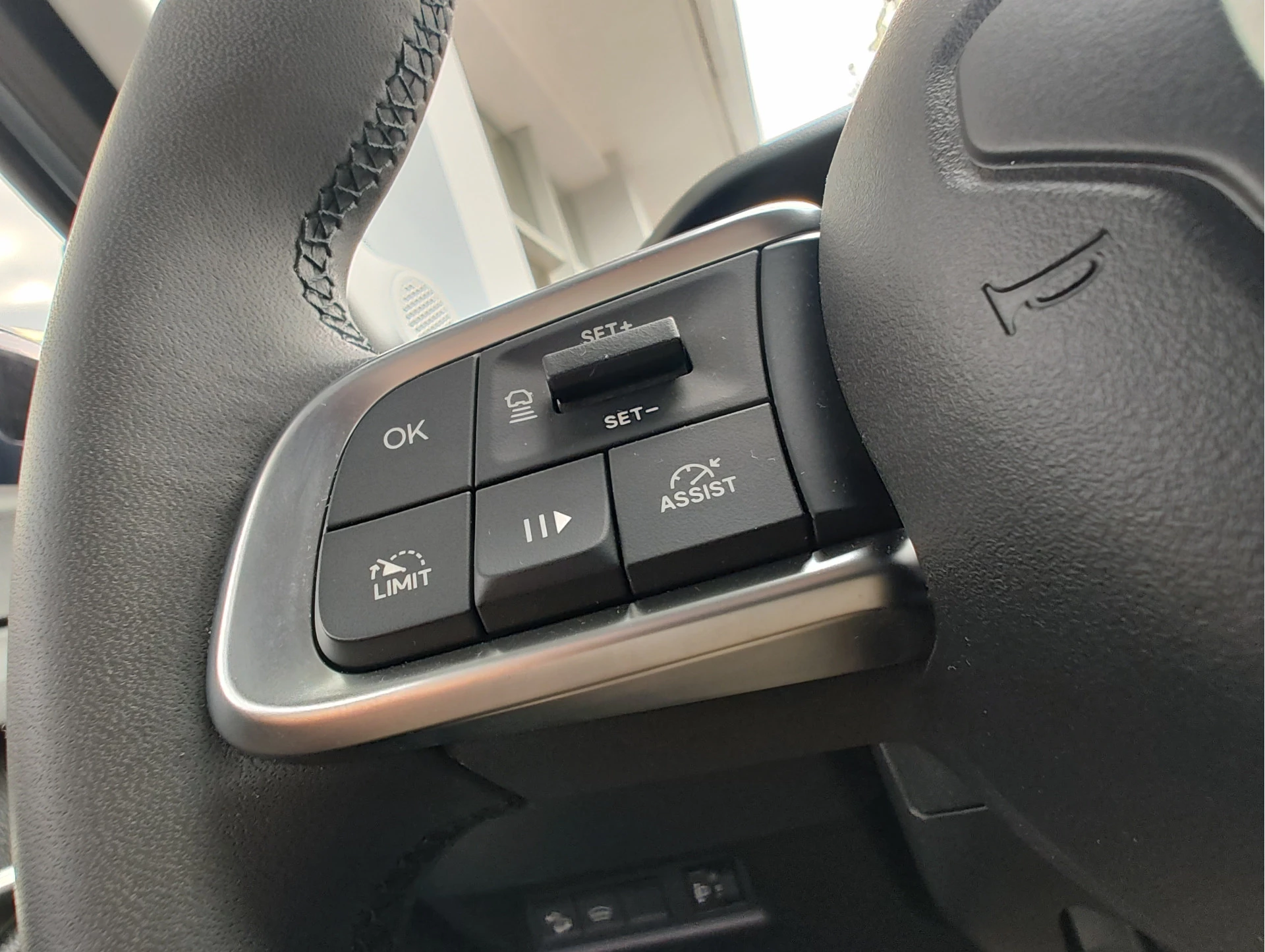 Hoofdafbeelding Jeep Avenger