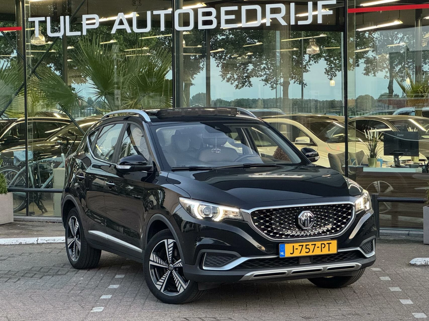 Hoofdafbeelding MG ZS EV