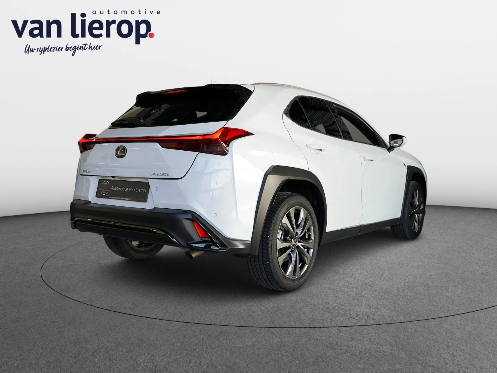 Hoofdafbeelding Lexus UX