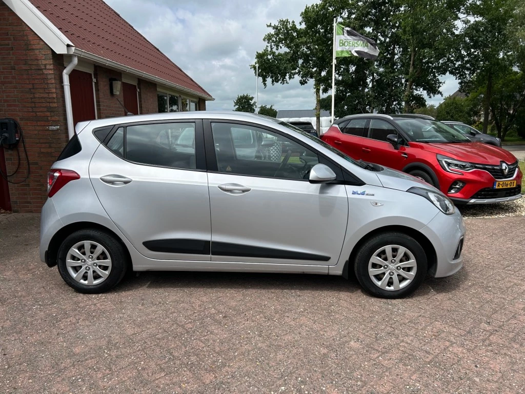 Hoofdafbeelding Hyundai i10
