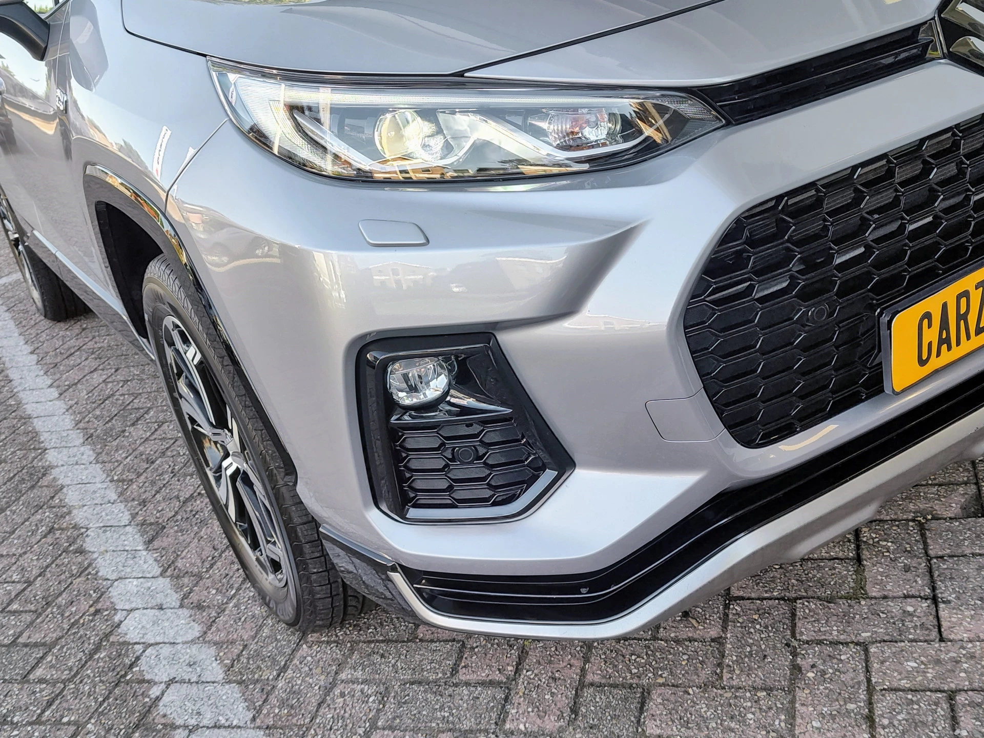 Hoofdafbeelding Suzuki Across
