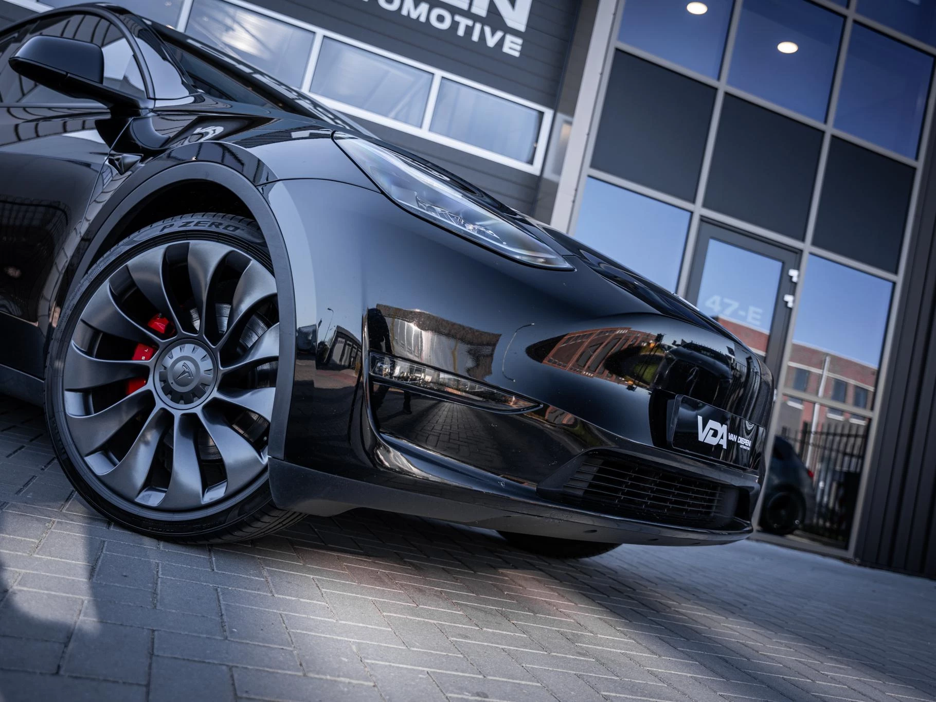 Hoofdafbeelding Tesla Model Y