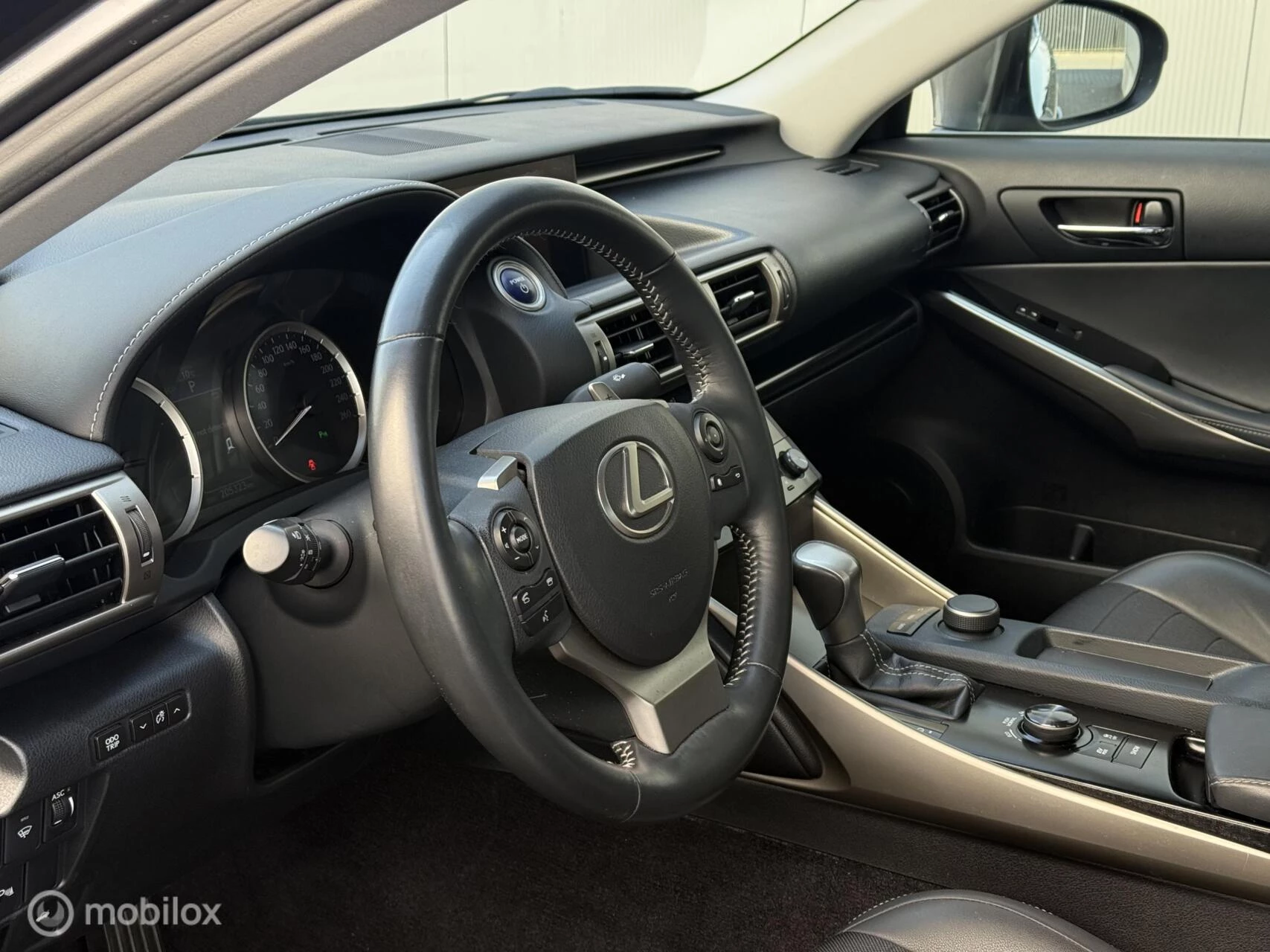 Hoofdafbeelding Lexus IS