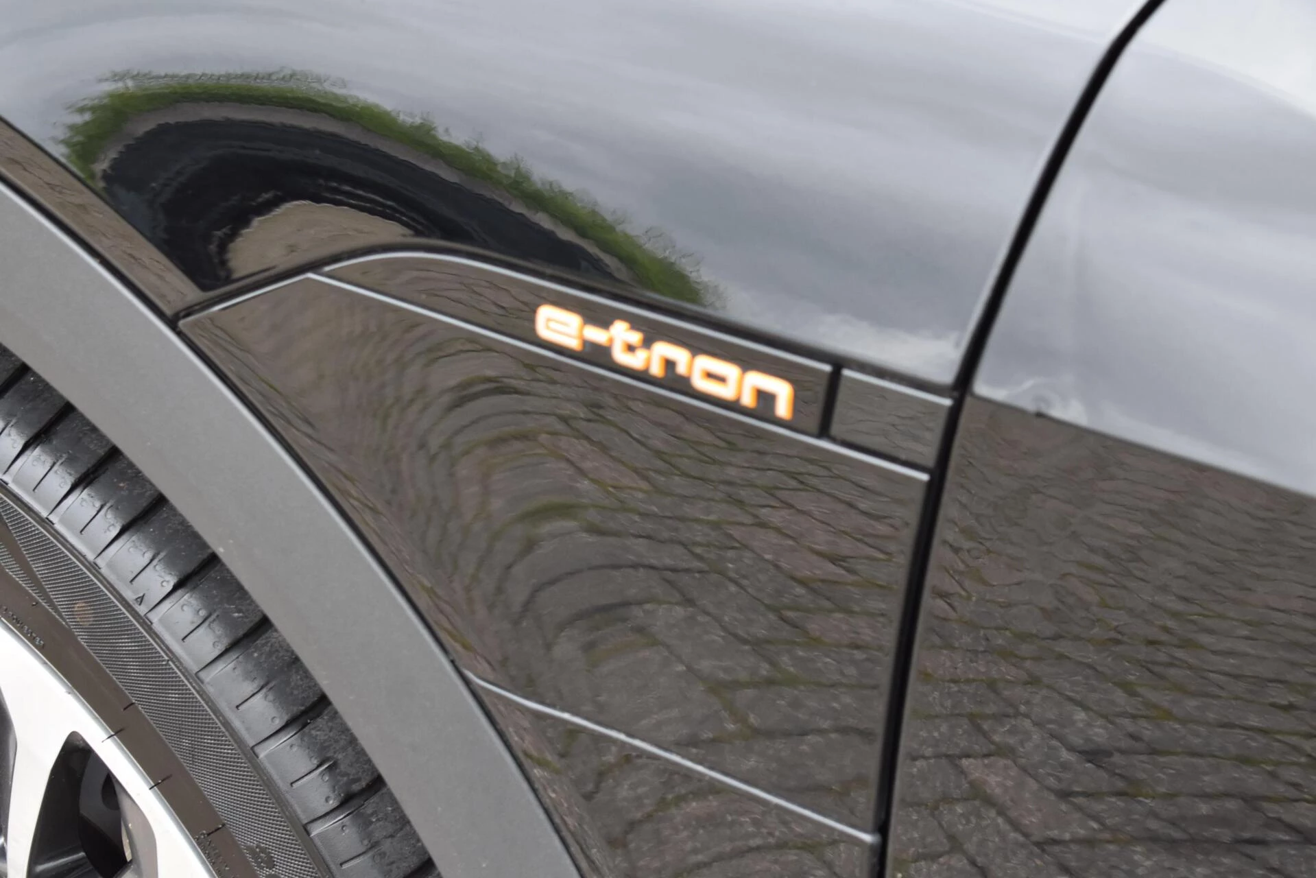 Hoofdafbeelding Audi e-tron