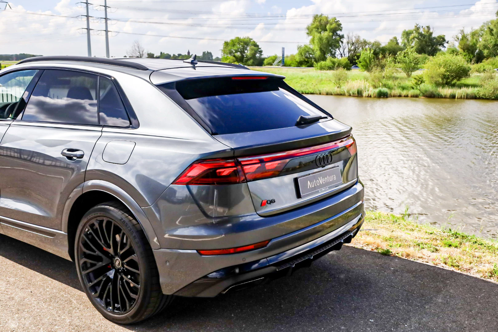 Hoofdafbeelding Audi Q8