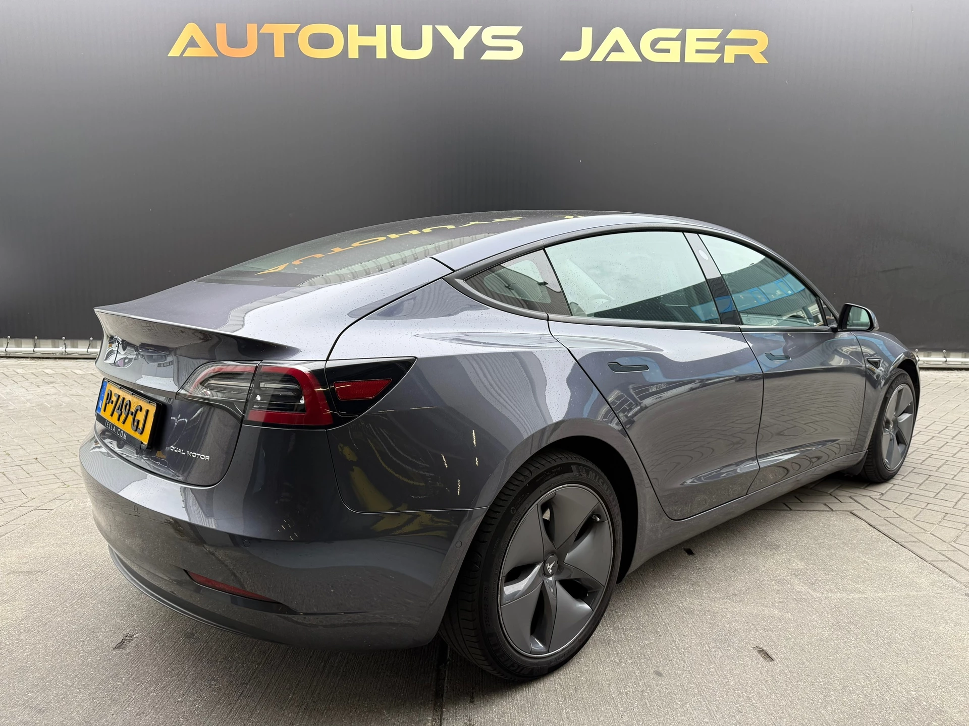 Hoofdafbeelding Tesla Model 3