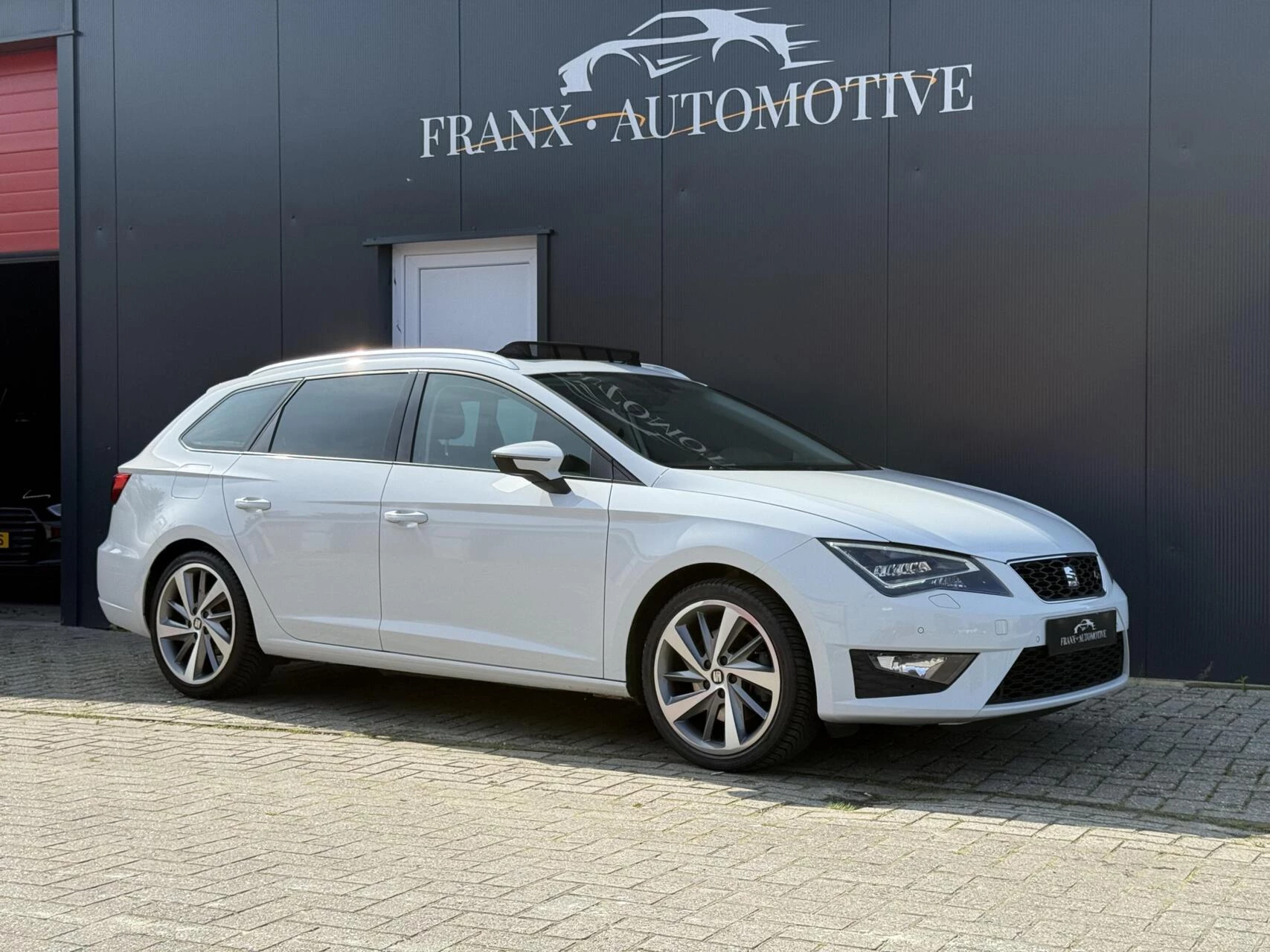 Hoofdafbeelding SEAT Leon