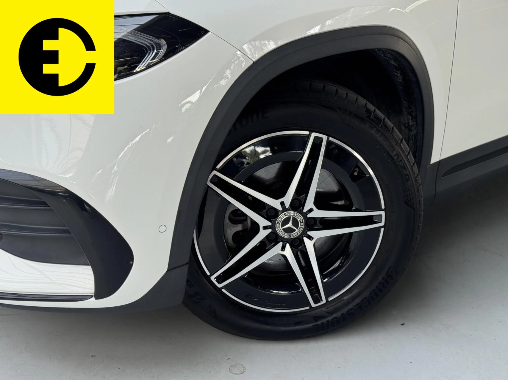 Hoofdafbeelding Mercedes-Benz EQA