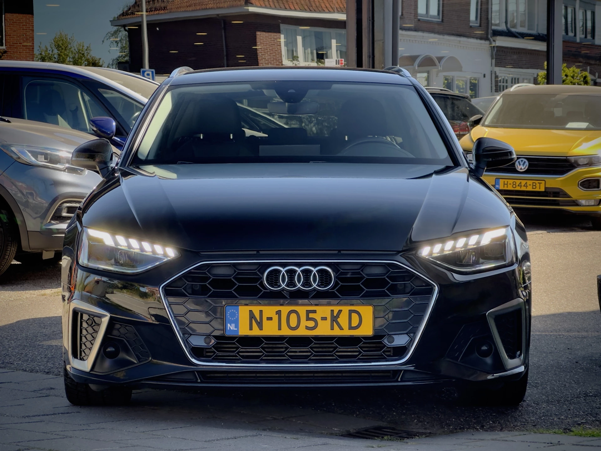 Hoofdafbeelding Audi A4