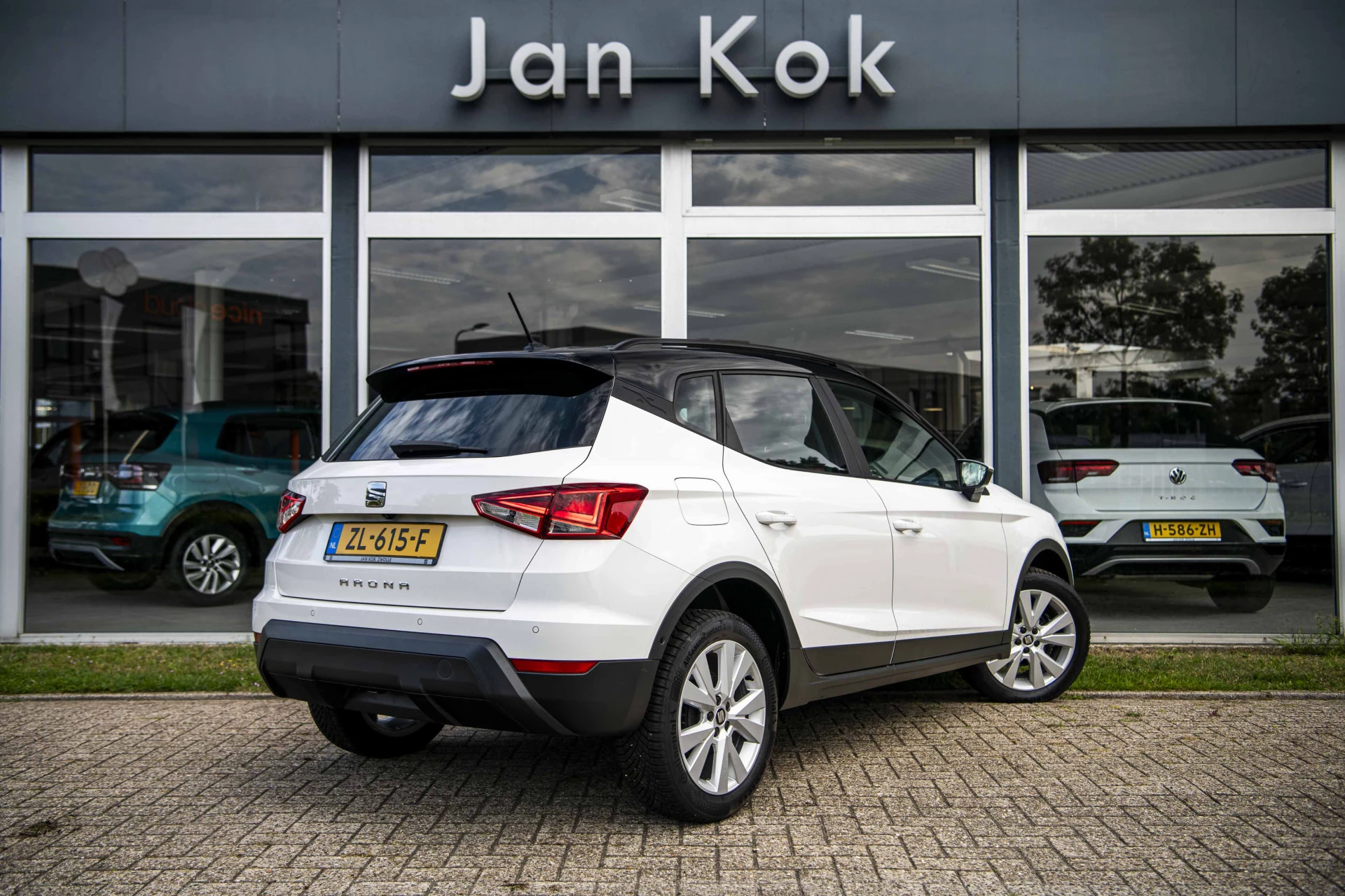 Hoofdafbeelding SEAT Arona