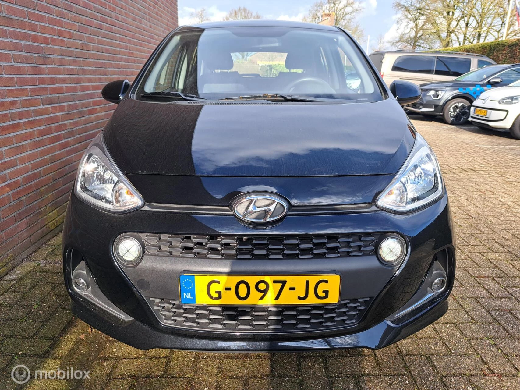 Hoofdafbeelding Hyundai i10
