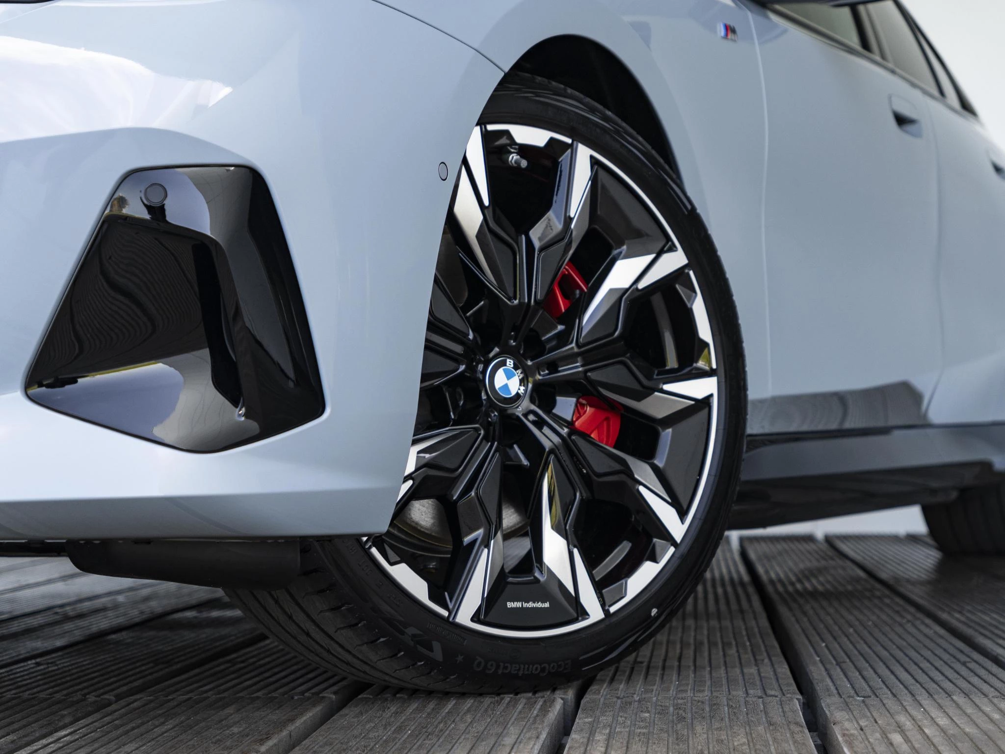 Hoofdafbeelding BMW i5