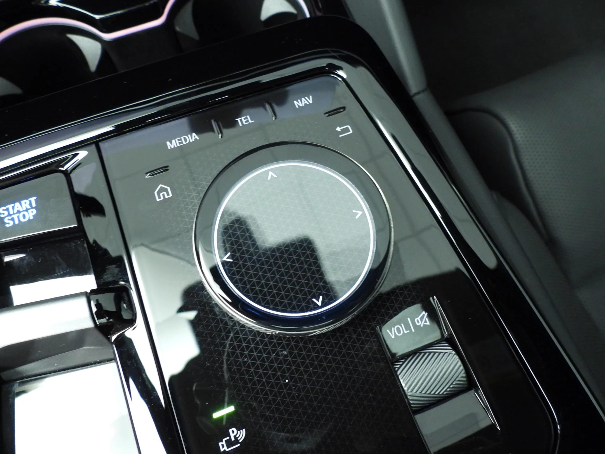 Hoofdafbeelding BMW i5