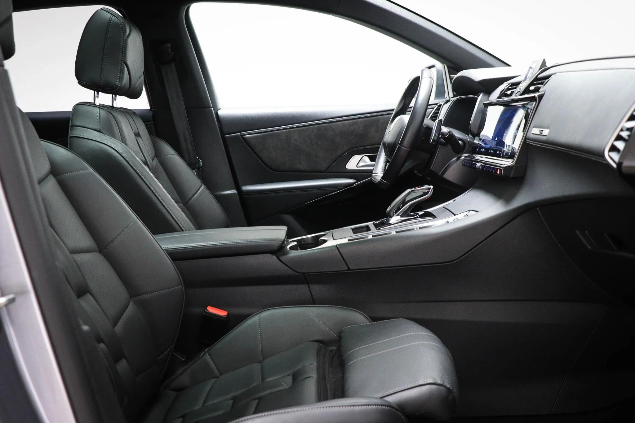 Hoofdafbeelding DS DS 7