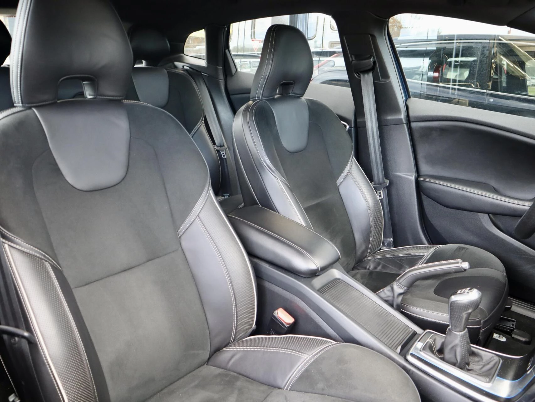 Hoofdafbeelding Volvo V40