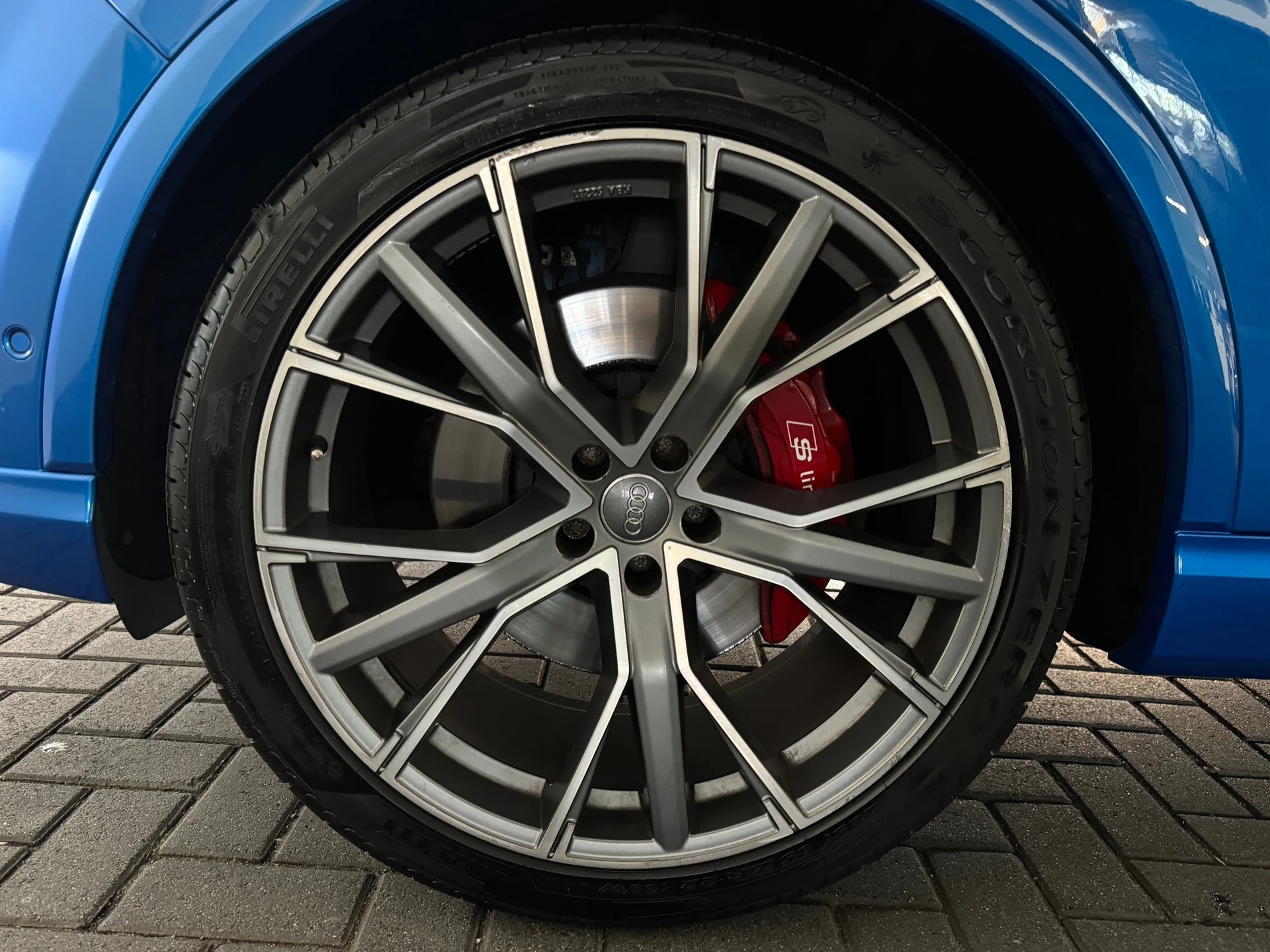 Hoofdafbeelding Audi Q7