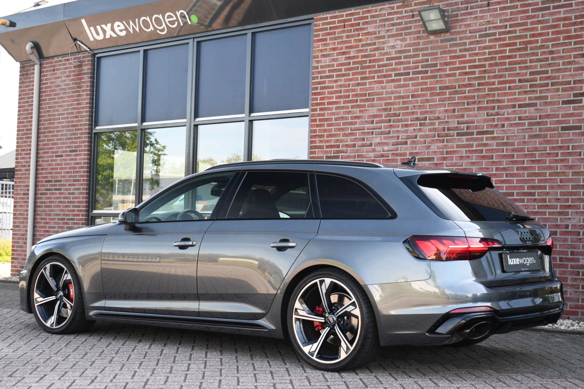 Hoofdafbeelding Audi RS4