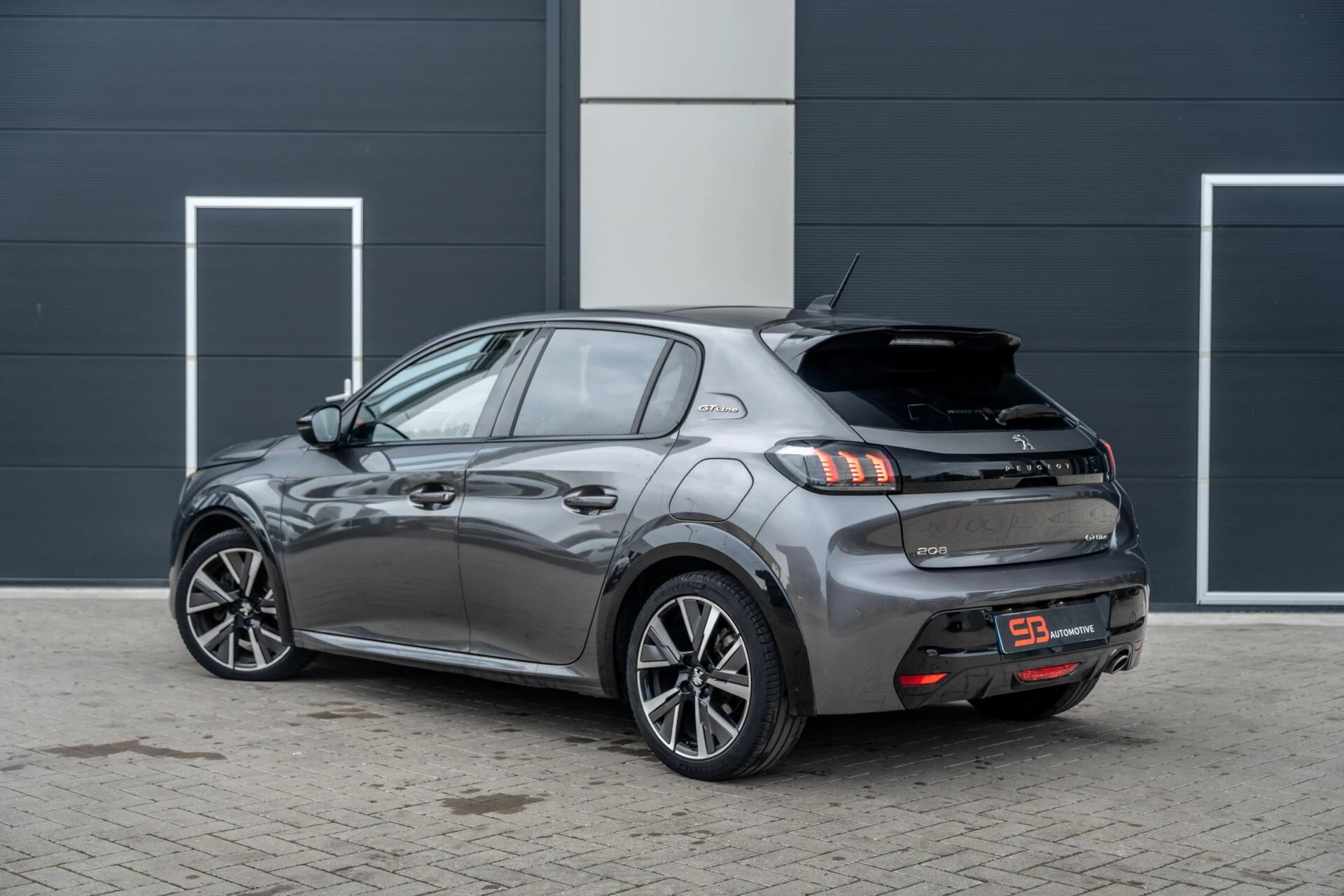 Hoofdafbeelding Peugeot 208