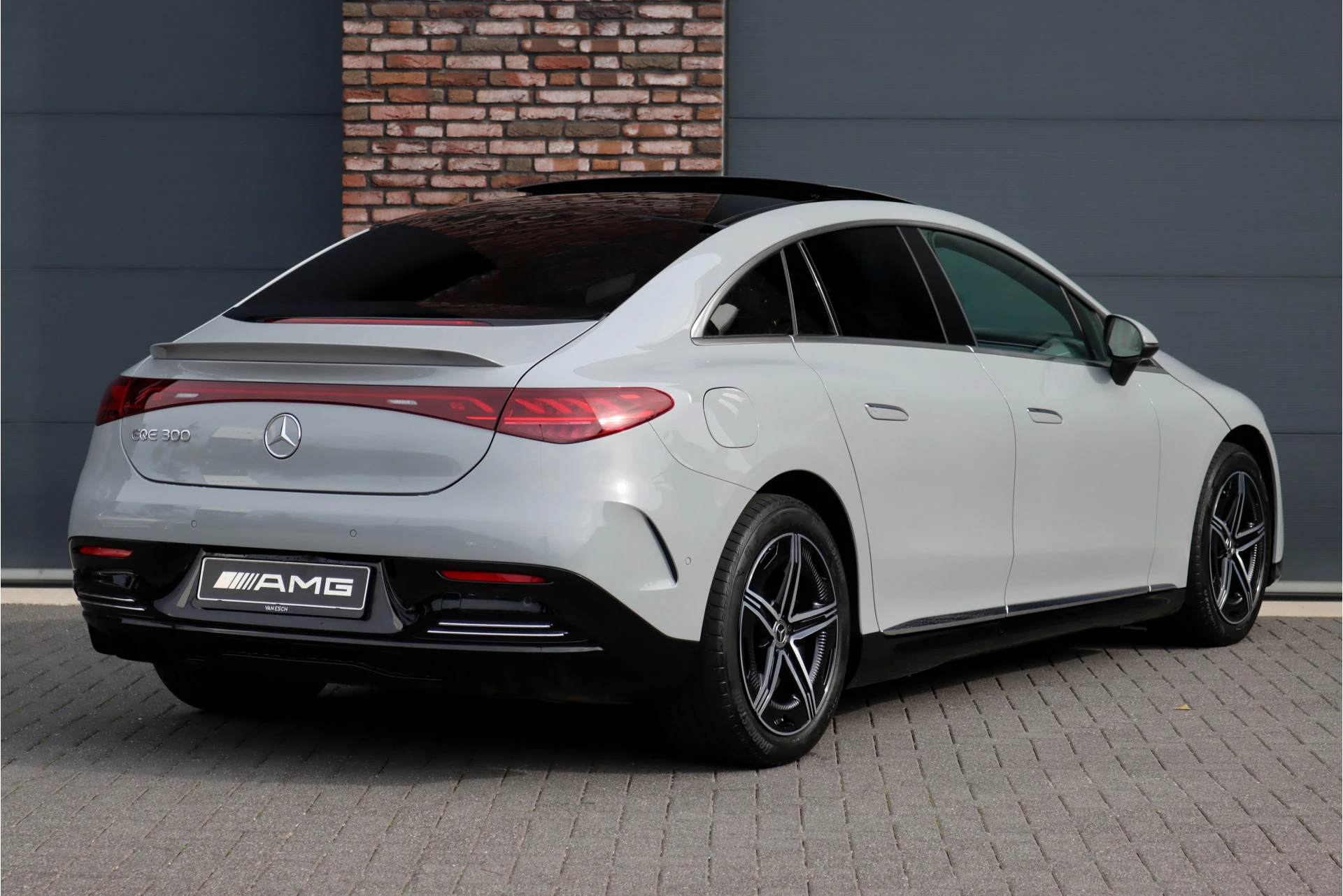 Hoofdafbeelding Mercedes-Benz EQE