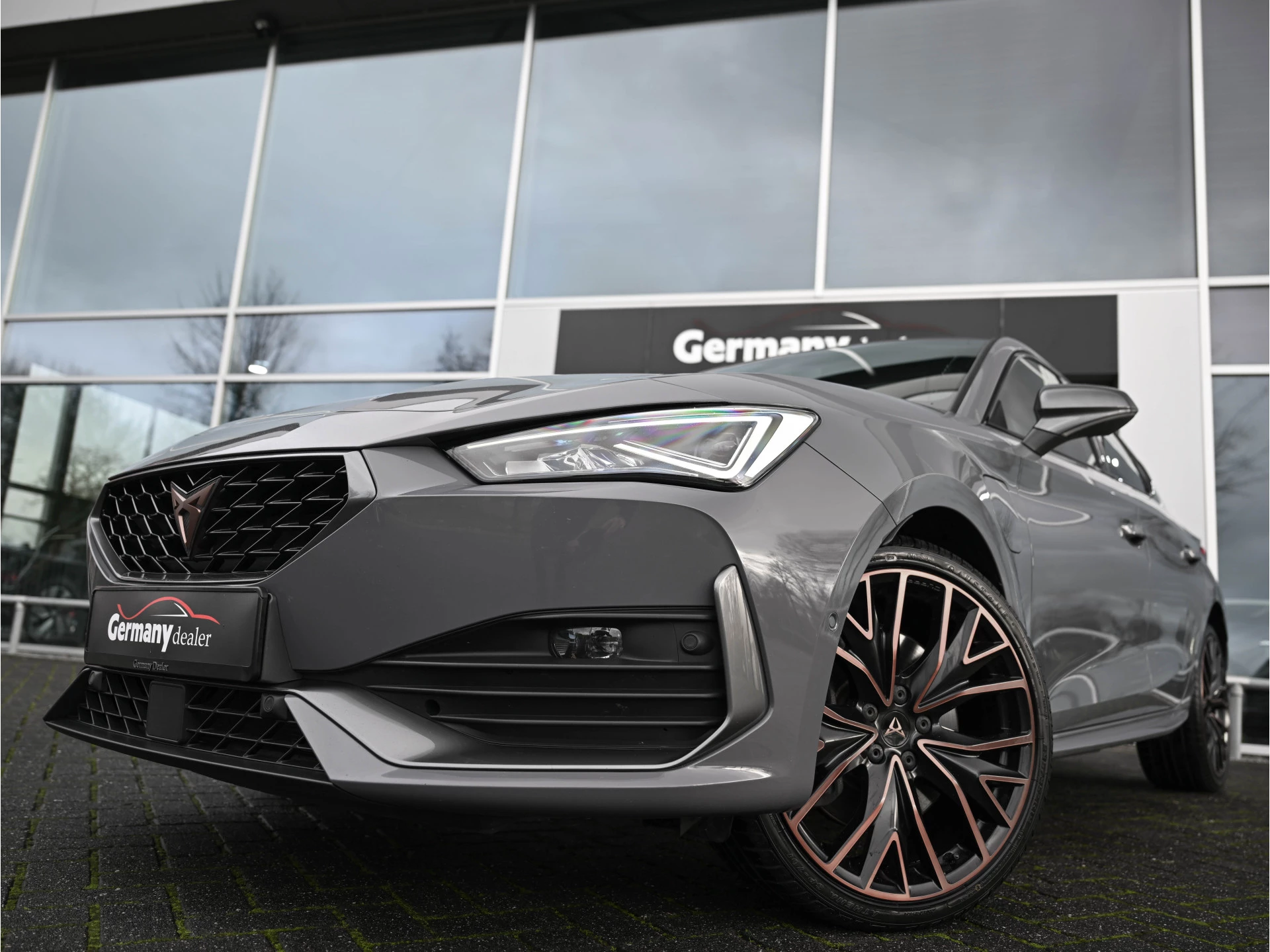 Hoofdafbeelding CUPRA Leon