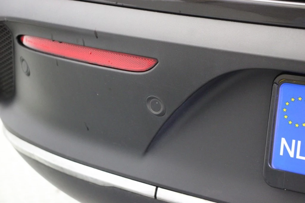 Hoofdafbeelding Mercedes-Benz EQC