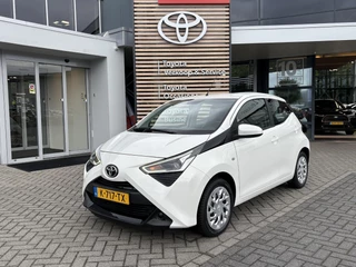 Toyota Aygo 1.0 VVT-i x-play AIRCO NL-AUTO CAMERA