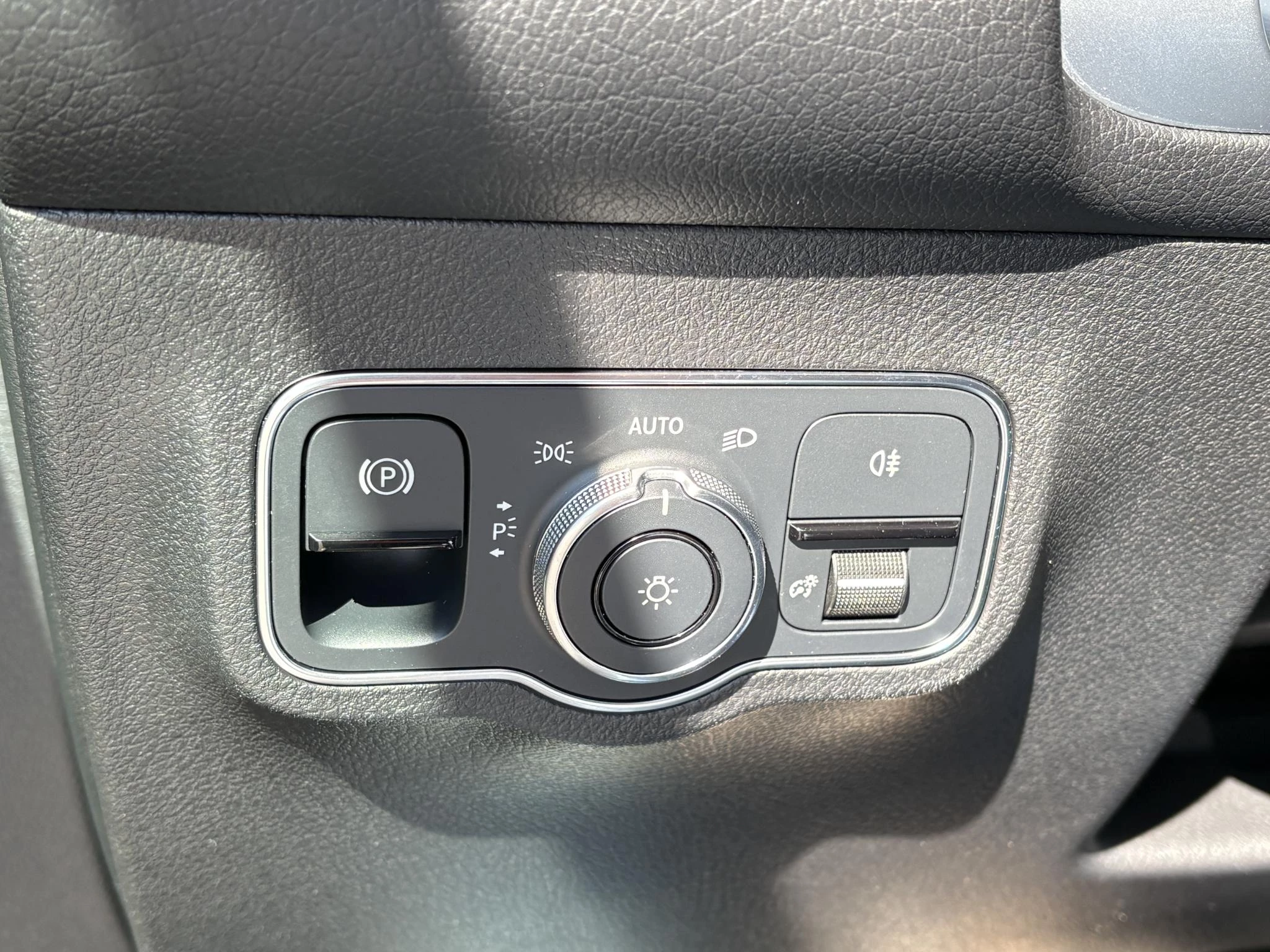 Hoofdafbeelding Mercedes-Benz EQB