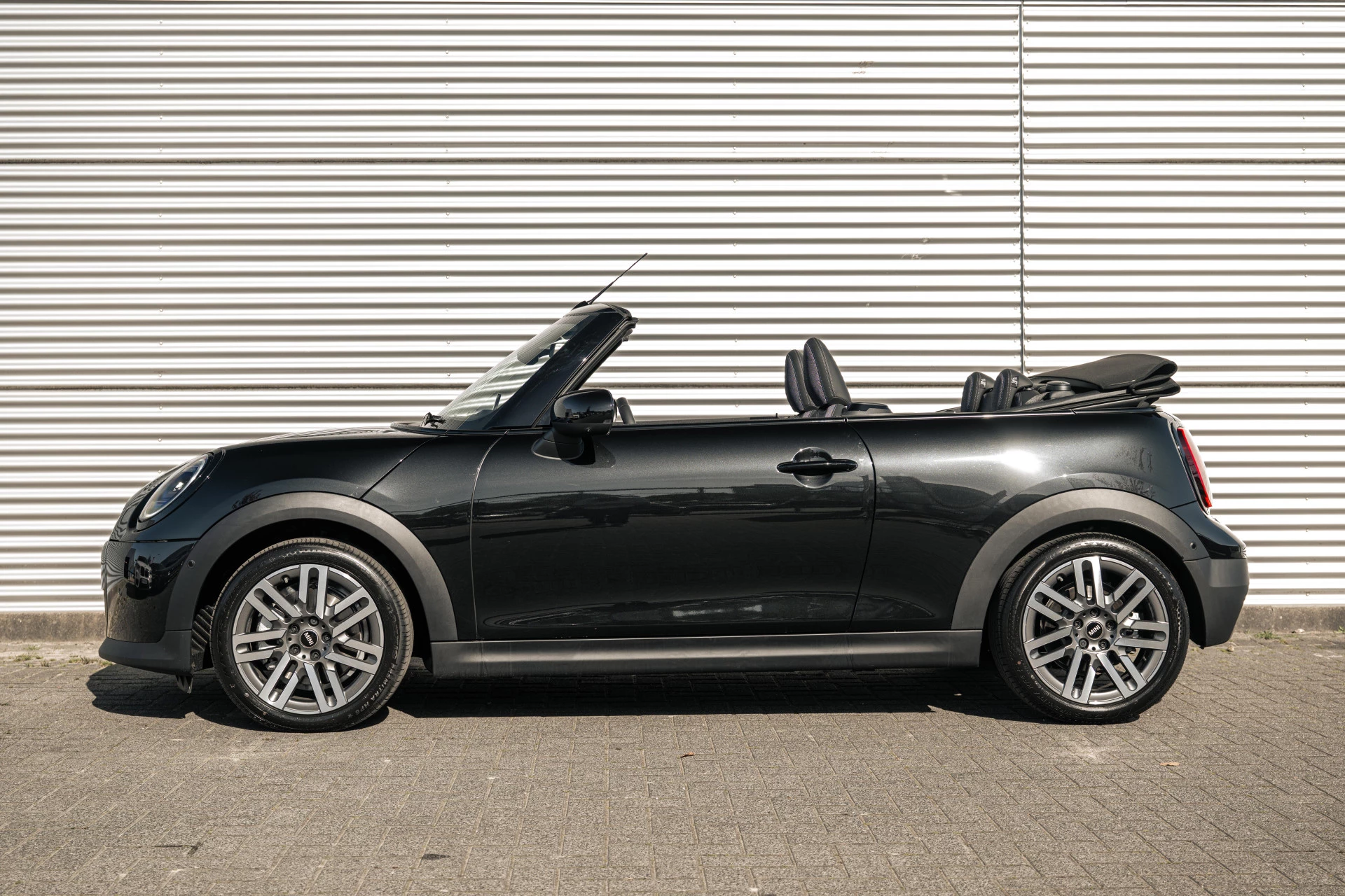 Hoofdafbeelding MINI Cooper Cabrio