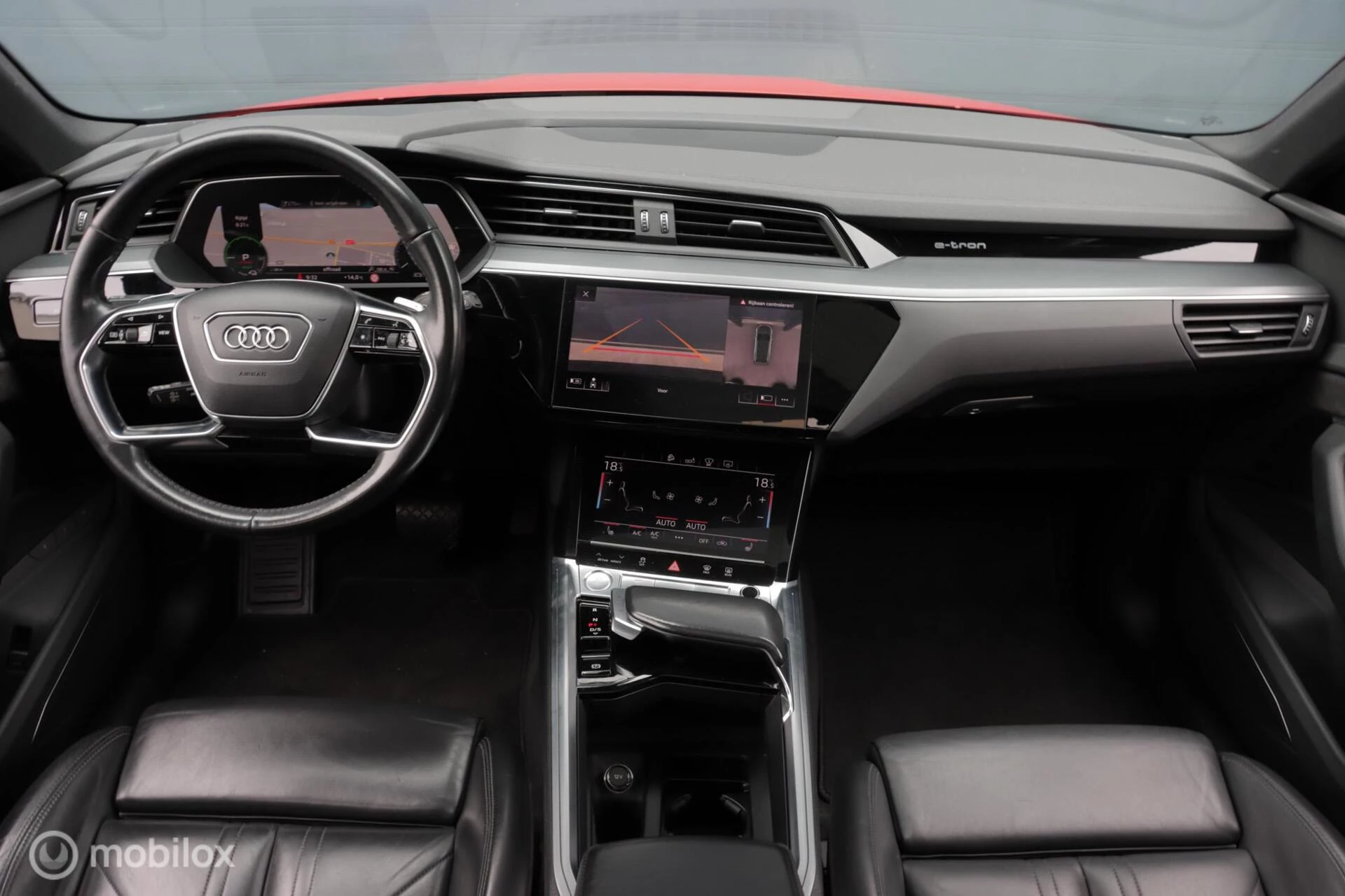Hoofdafbeelding Audi e-tron