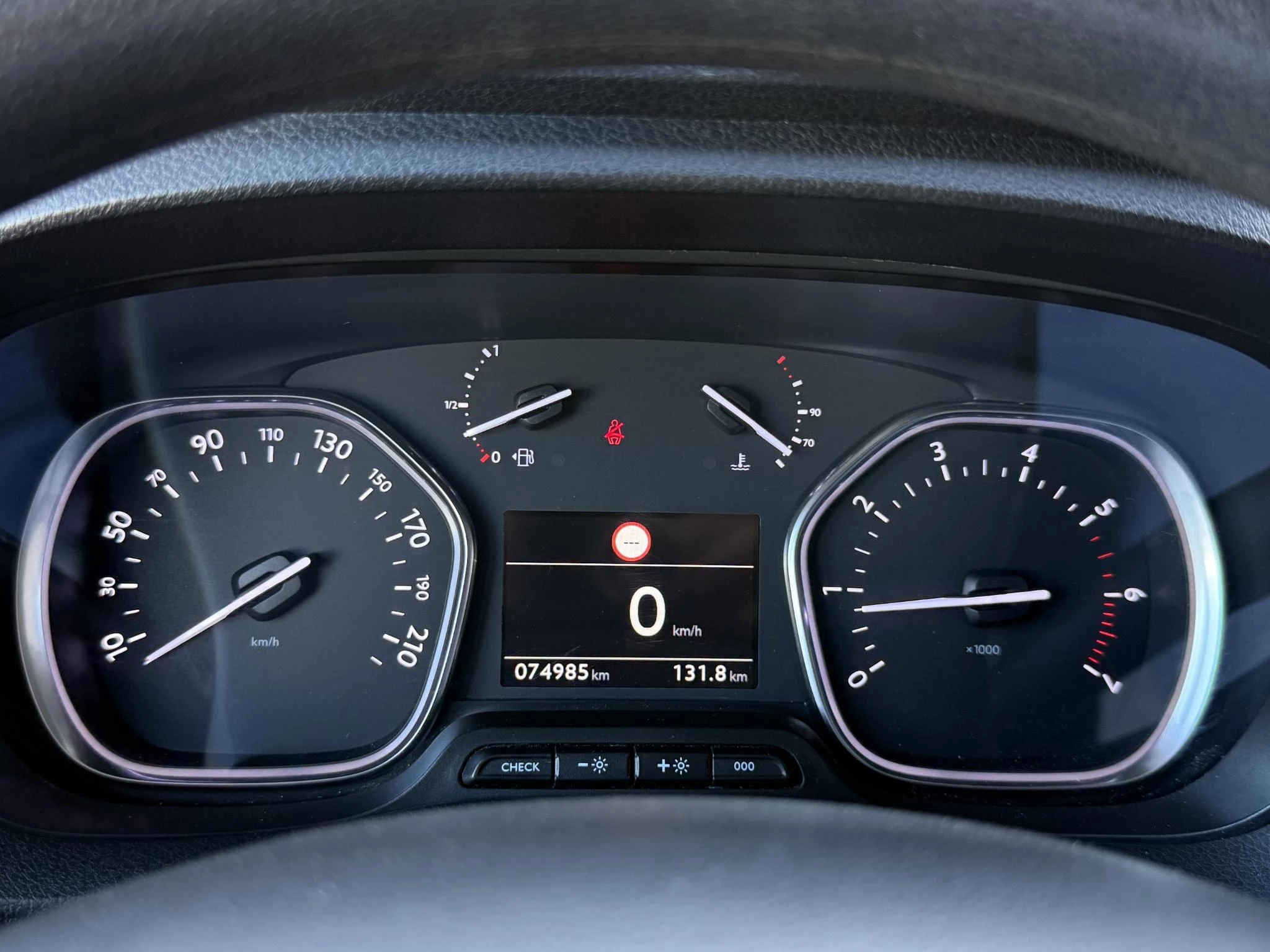 Hoofdafbeelding Peugeot Expert
