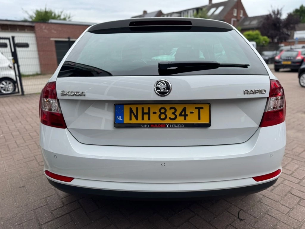 Hoofdafbeelding Škoda Rapid
