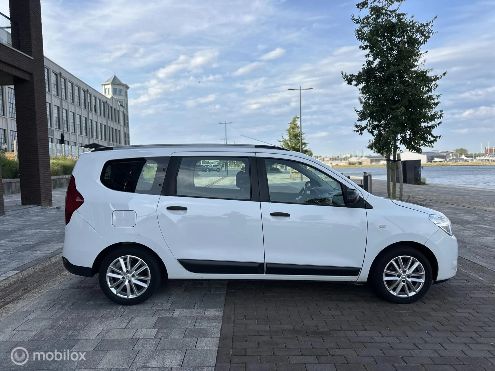 Hoofdafbeelding Dacia Lodgy
