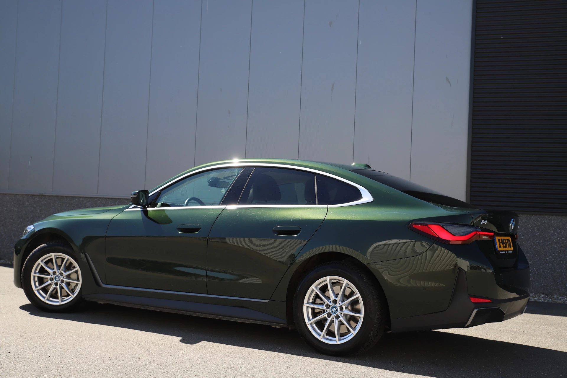 Hoofdafbeelding BMW i4