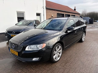 Hoofdafbeelding Volvo V70 Volvo V70 2.0T CNG BI-Fuel 5 cilinder