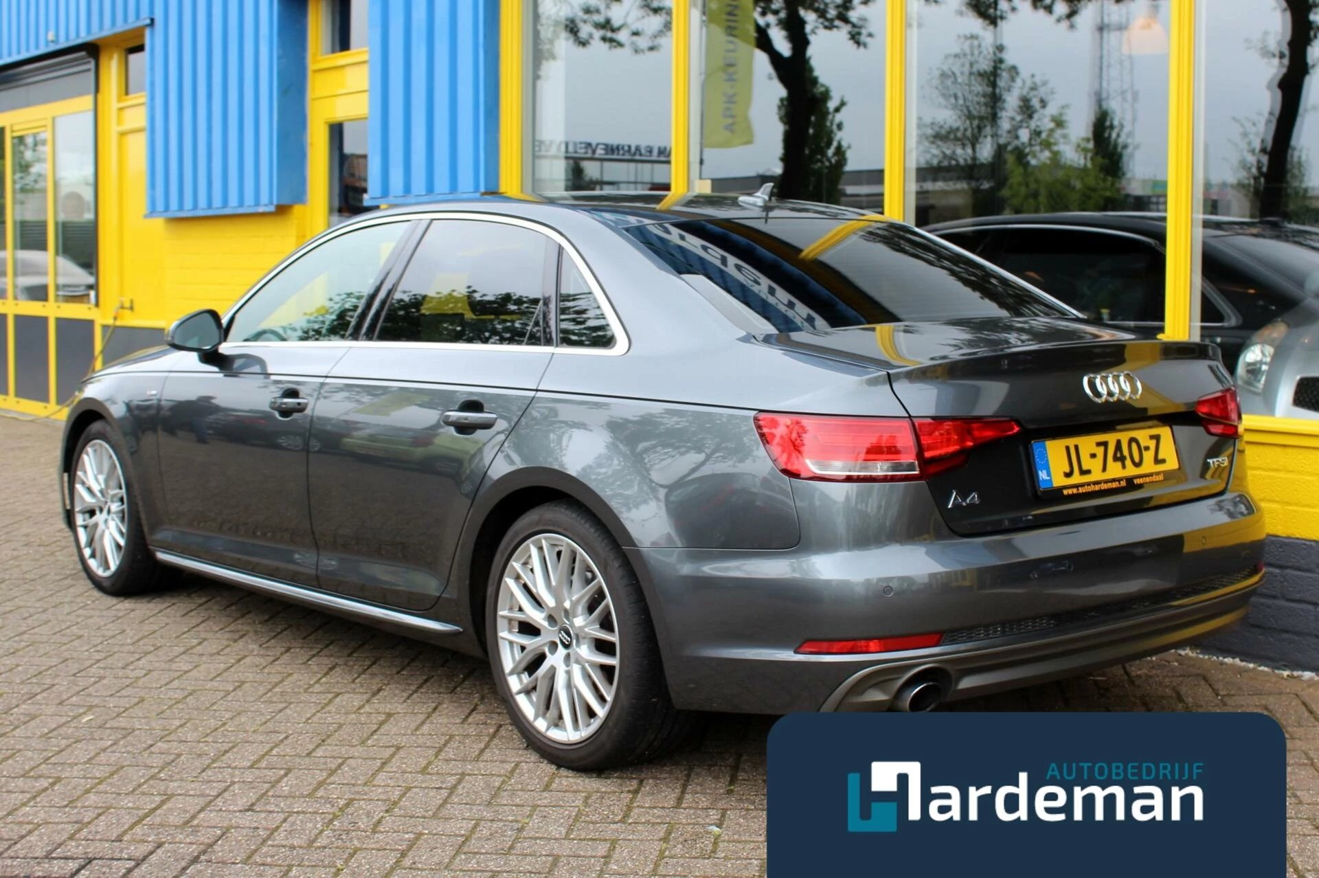 Hoofdafbeelding Audi A4