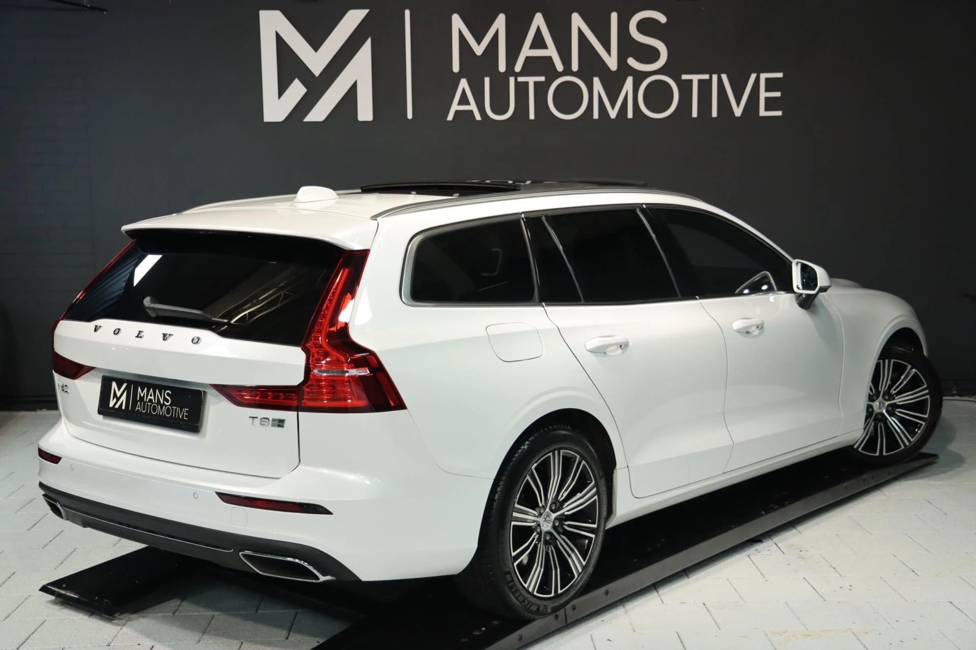 Hoofdafbeelding Volvo V60