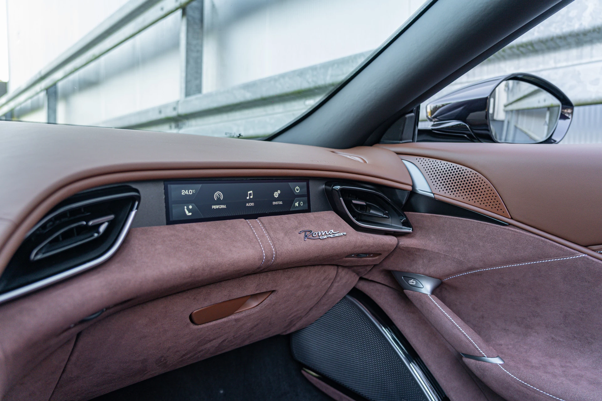 Hoofdafbeelding Ferrari Roma