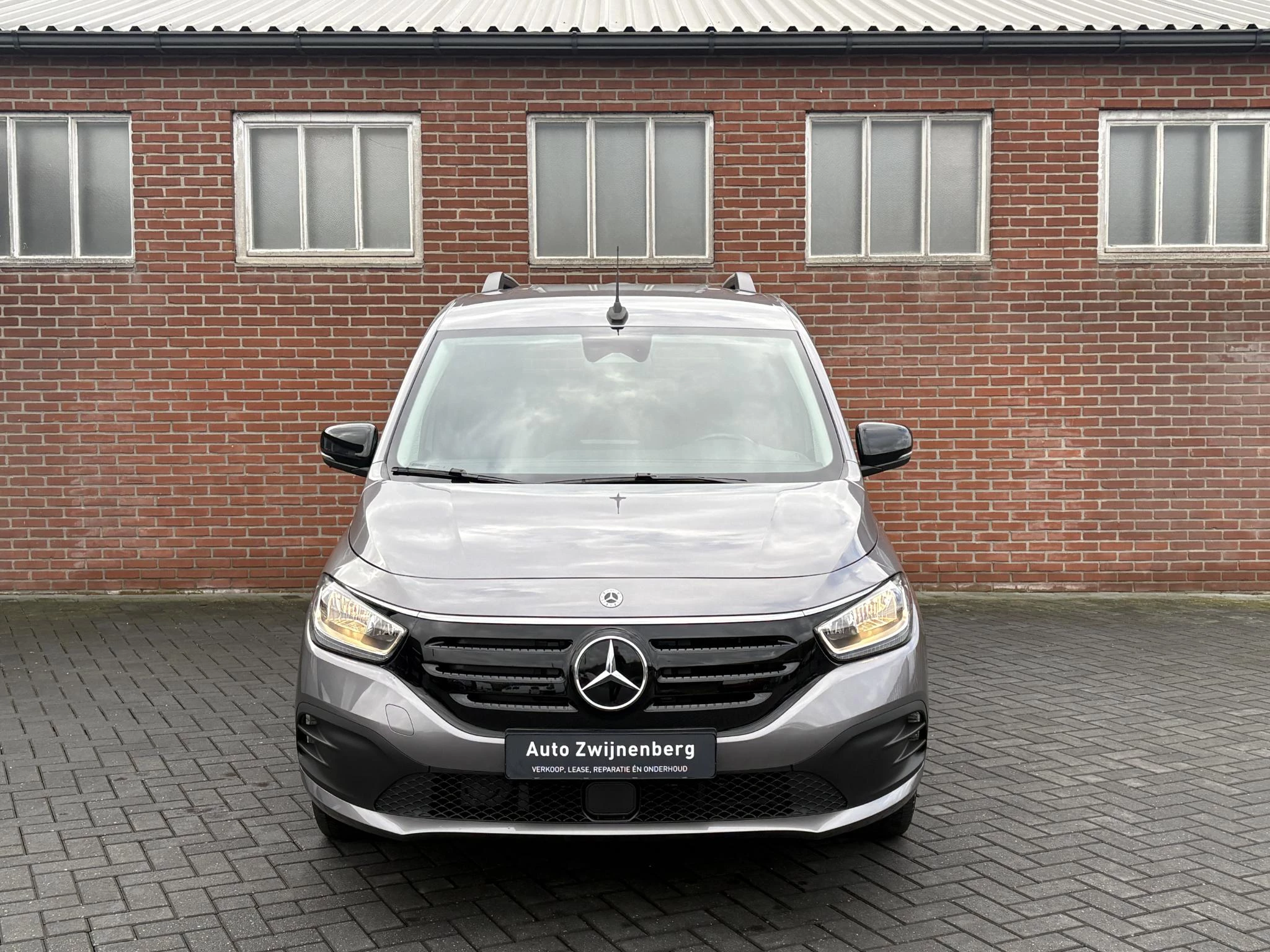 Hoofdafbeelding Mercedes-Benz EQT